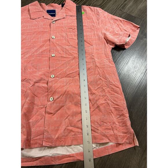 Tommy Bahama Shirt Men's‎ Large Pink 100% Silk Button Down Short Sleeve Collared - Picture 2 of 5
